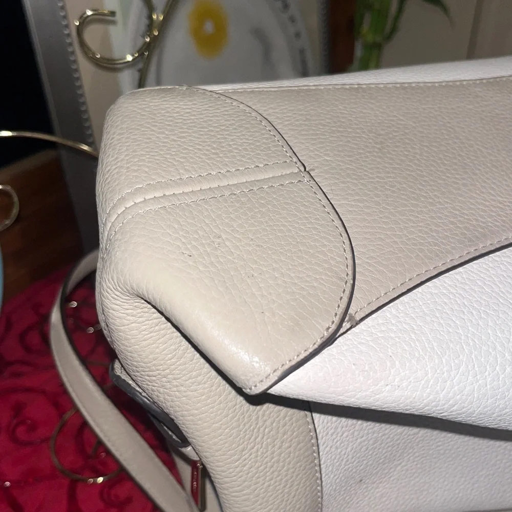 Kate Spade Leila Colorblock Cream and Tan Shoulder Bag Tote 3 Compartment Purse